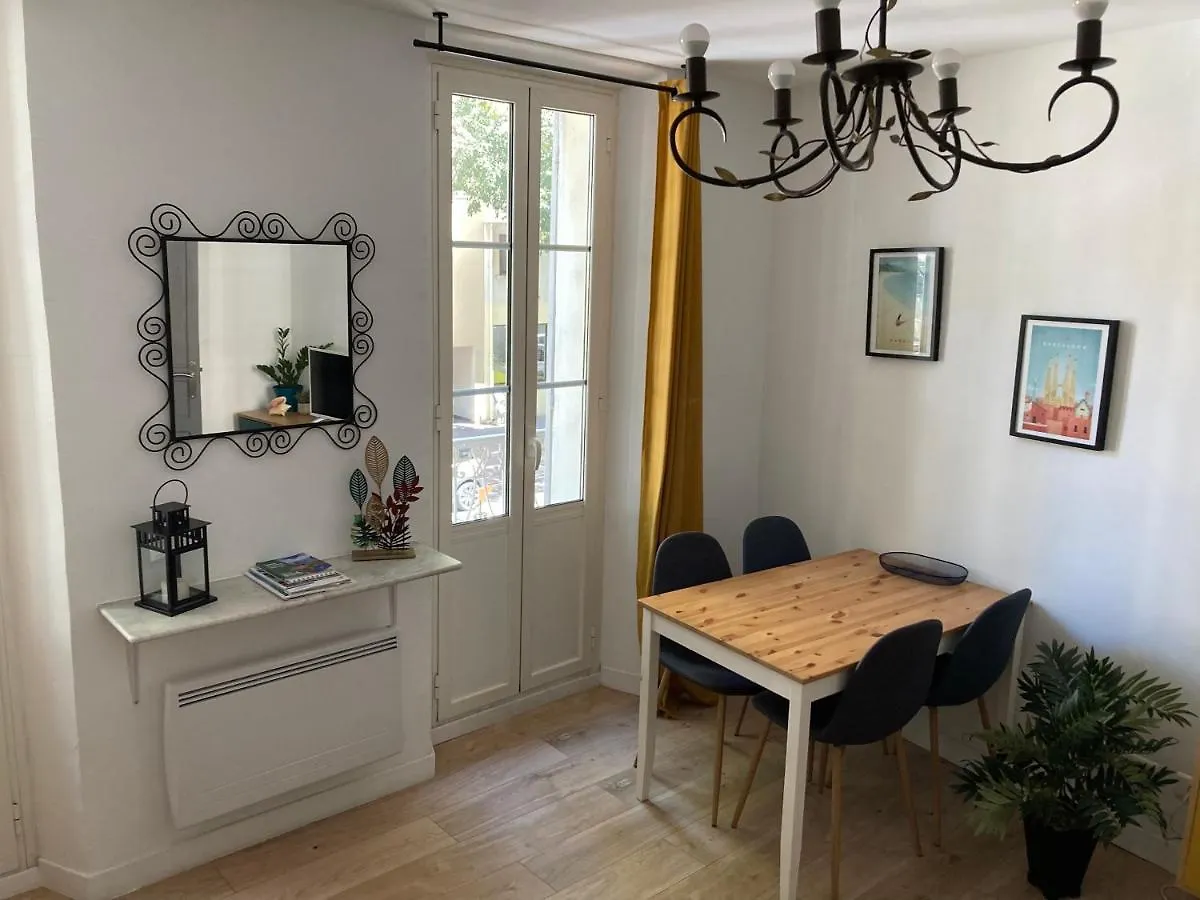 Grand T2 43m2 plages du Mourillon Toulon Appartement